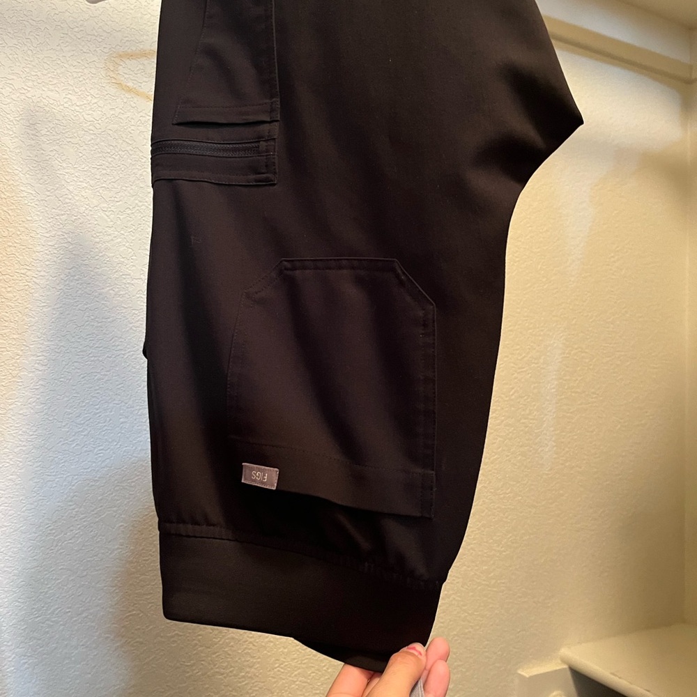 Figs Black Yola 2.0 Skinny Scrub Pants